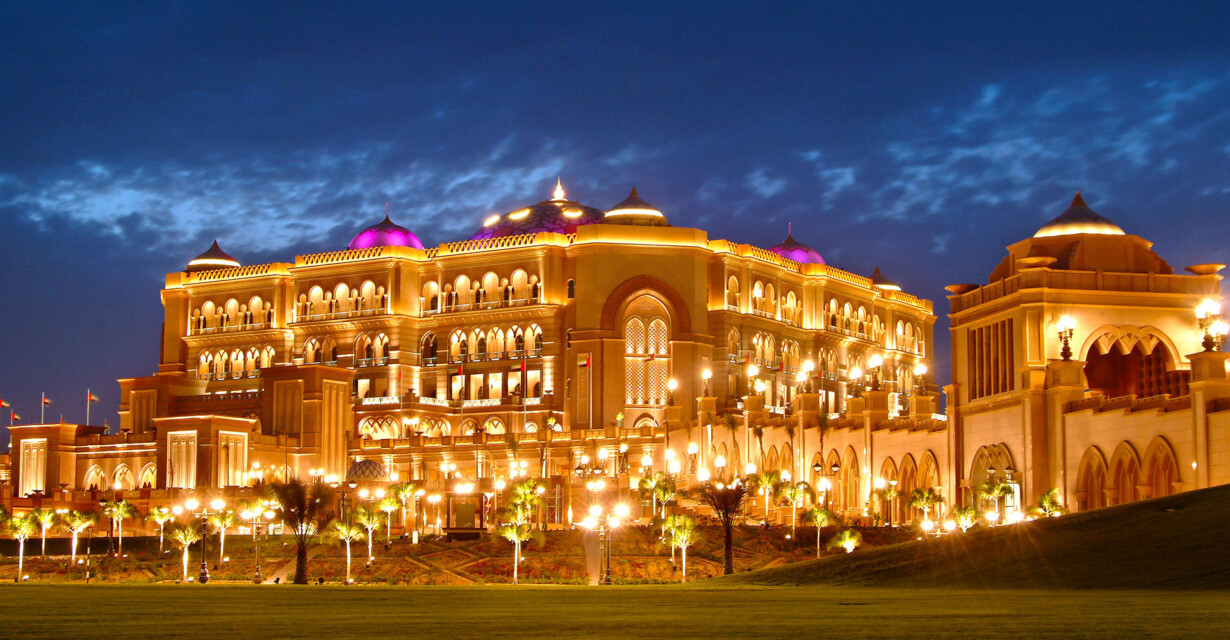 The Emirates Palace (Abu Dhabi, UAE)